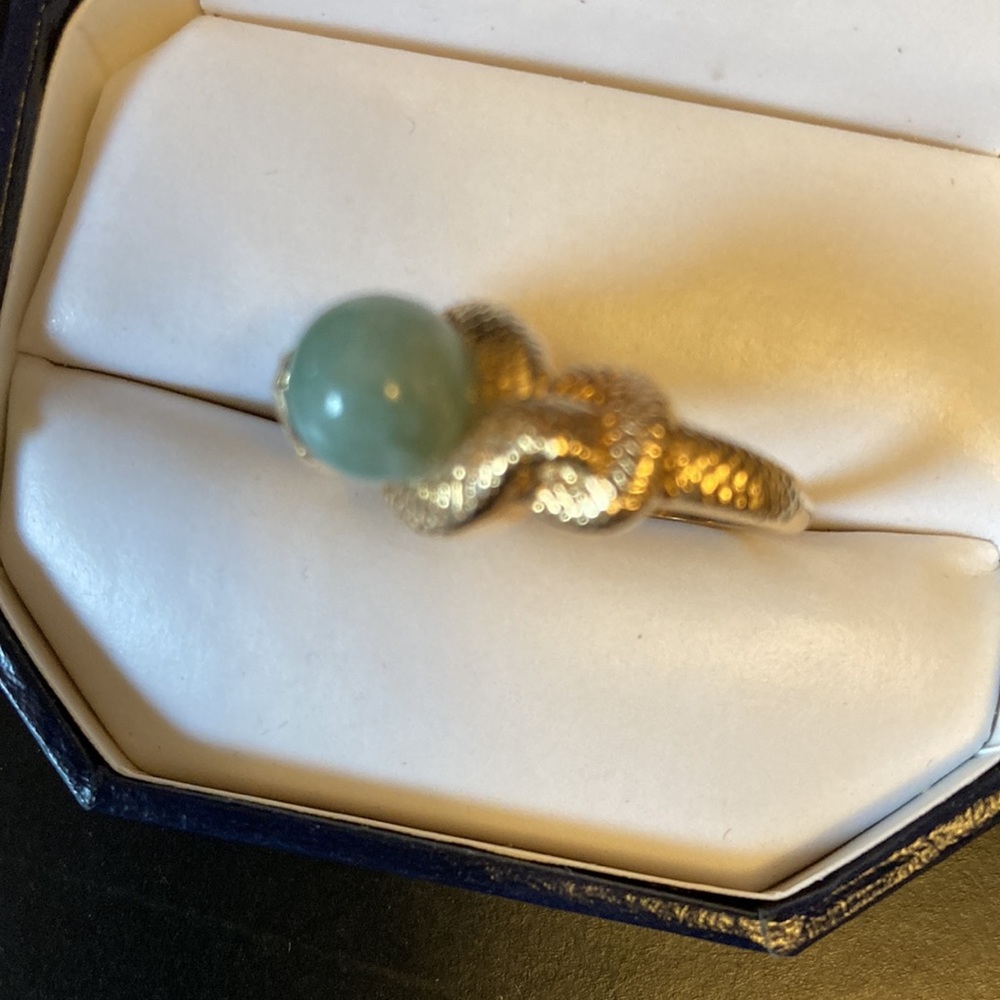 NEW—- Jade and 14k Gold Ring - Picture 3 of 6